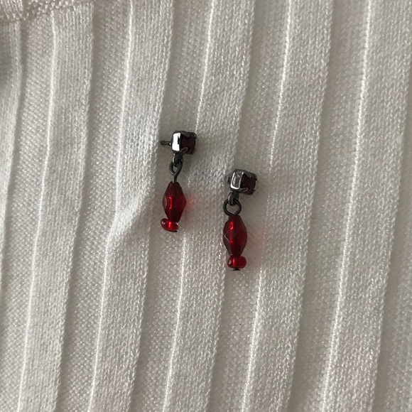 Necklace and earrings set - Picture 3 of 3